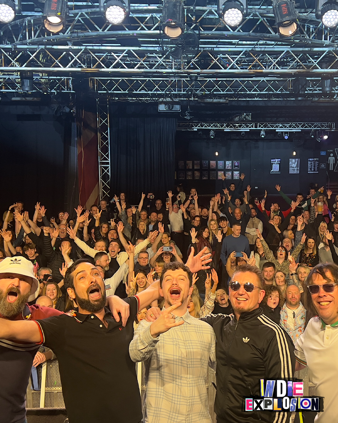 group pic with band and the crowd at indie explosion show